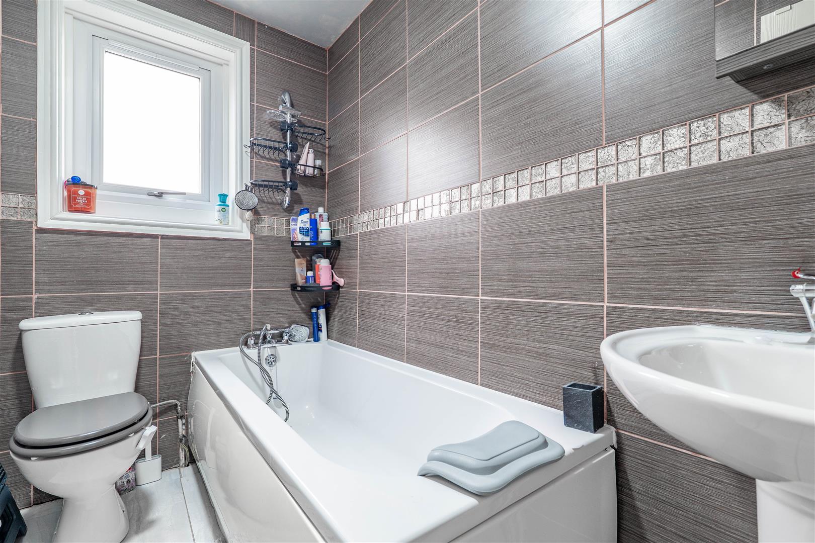 2 bed property in Fletcher Road, Preston